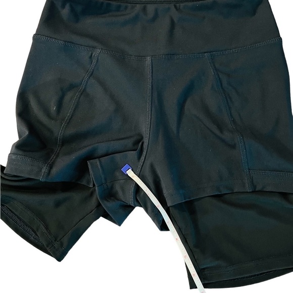 LA KOTTEE WOMENS BLACK ATHLETIC SHORTS SIZE SMALL - Picture 9 of 10